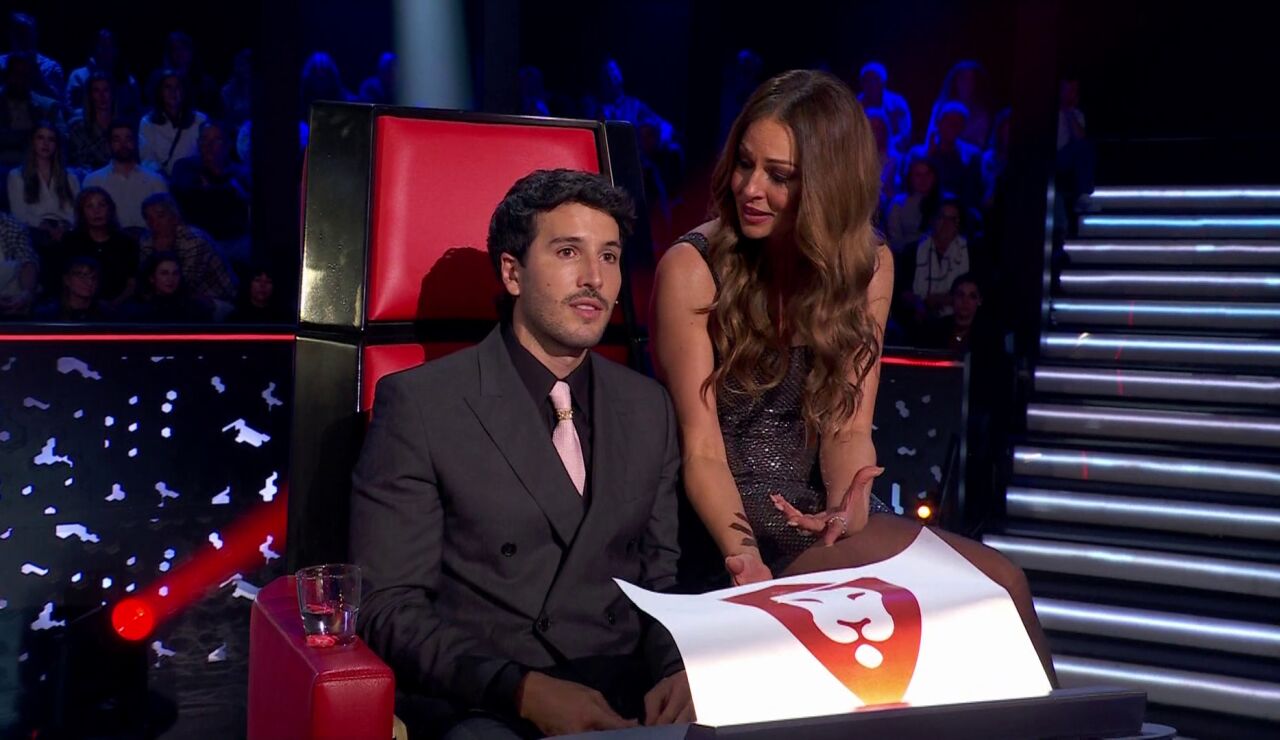 Sebasti&aacute;n Yatra y Eva Gonz&aacute;lez