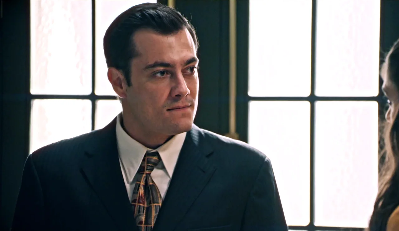 Tasio, fuera de control por los celos, explota contra Carmen: “Me preocupa cómo le miras tú”