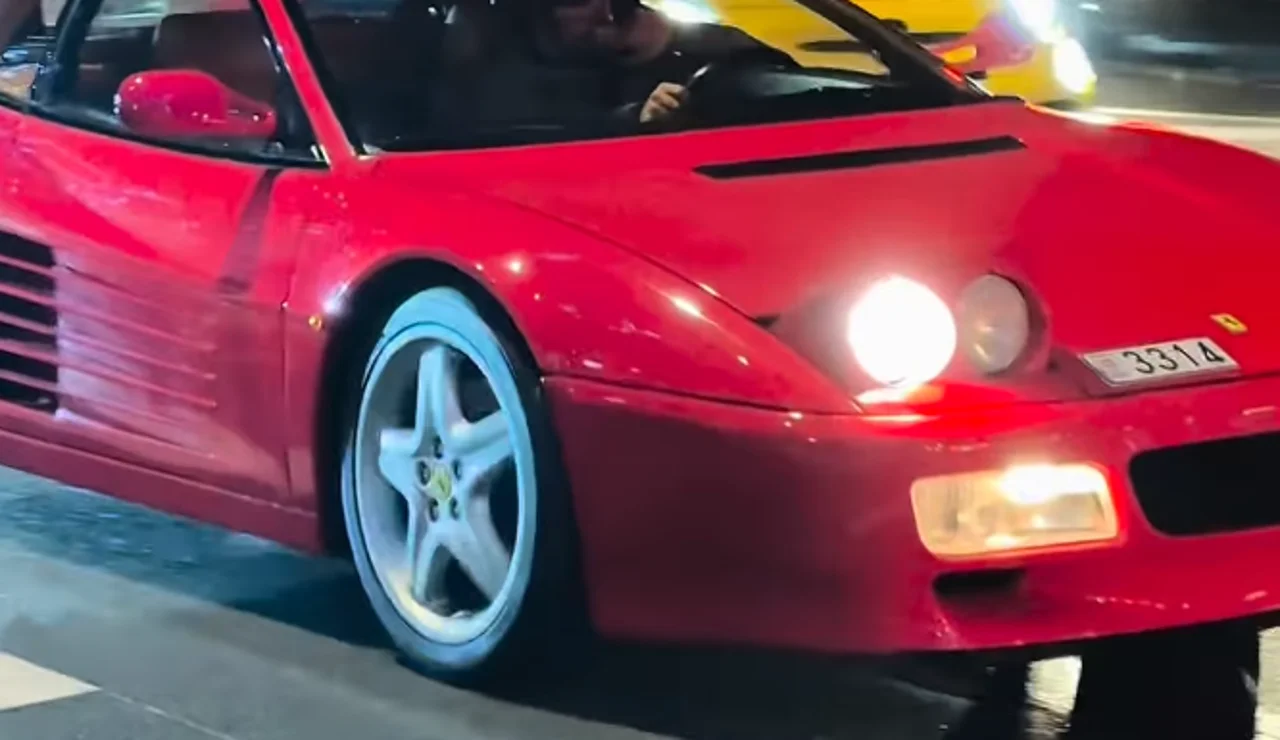 Fernando Alonso con el Ferrari 512 TR