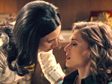 &iquest;Pilladas? Pelayo sorprende a Marta y a Cloe, a punto de volver a besarse