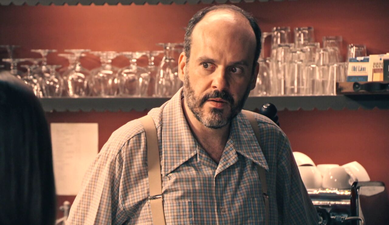 Luz insiste a Gaspar para que se haga un chequeo tras sus continuos despistes, pero &eacute;l se resiste