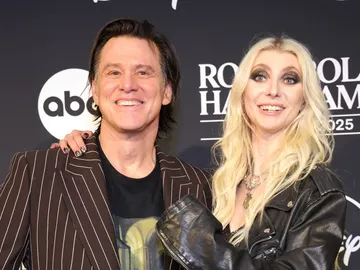 Jim Carrey y Taylor Momsen Jim Carrey y Taylor Momsen