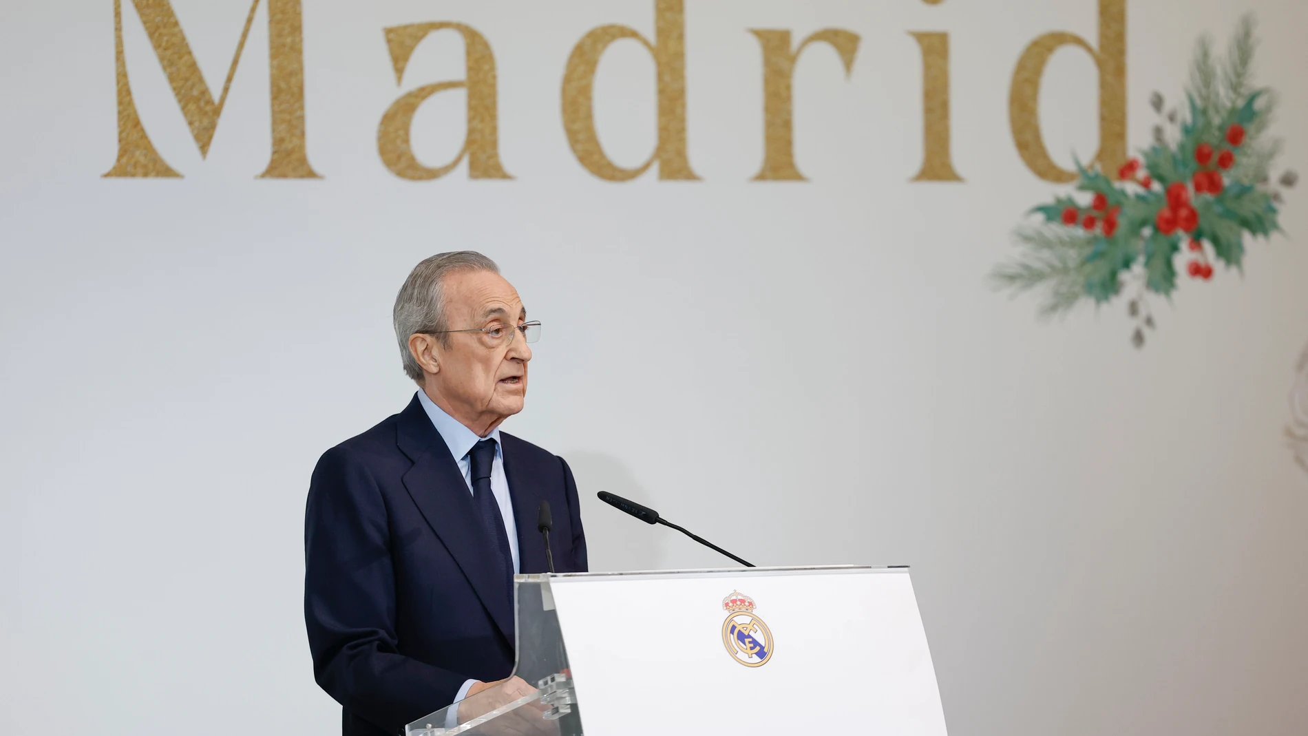 Florentino Pérez, en el discurso navideño ante los medios Florentino Pérez, en el discurso navideño ante los medios