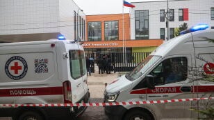 Ambulancias en la Escuela Uspenskaya en el Distrito de Odintsovo