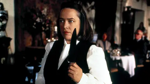 Kathy Bates en Misery Kathy Bates en Misery