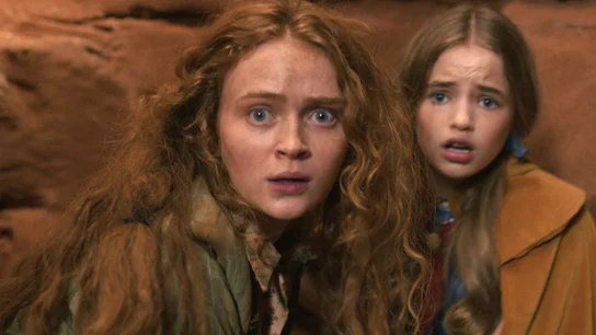Max y Holly en Stranger Things 5 Max y Holly en Stranger Things 5