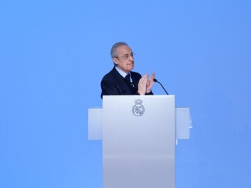 Florentino P&eacute;rez, en un acto con el Real Madrid