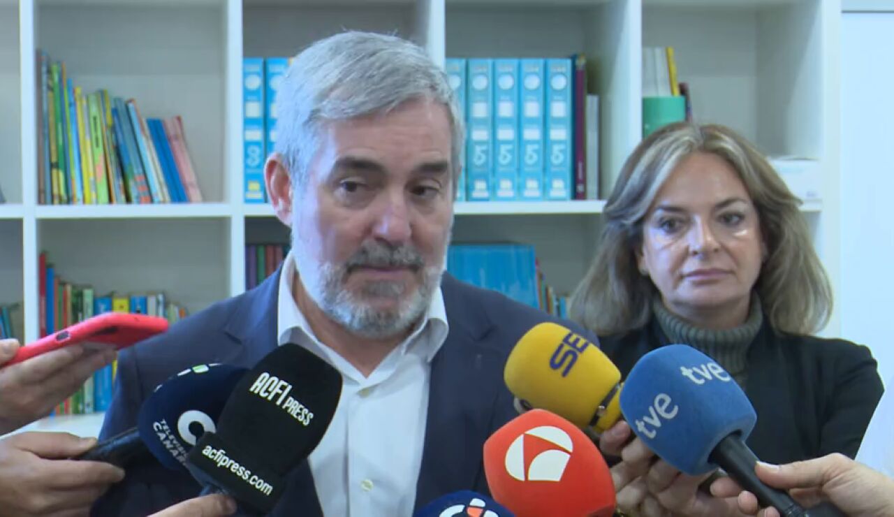 El Gobierno aprueba 100 millones para atender a los menores migrantes