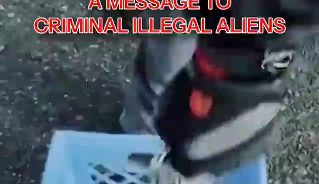 La polémica 'felicitación' navideña de la Casa Blanca contra los inmigrantes