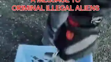 La polémica 'felicitación' navideña de la Casa Blanca contra los inmigrantes La polémica 'felicitación' navideña de la Casa Blanca contra los inmigrantes