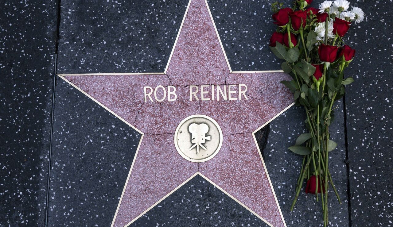 Tributo a Rob Reiner en su estrella de la fama en Hollywood