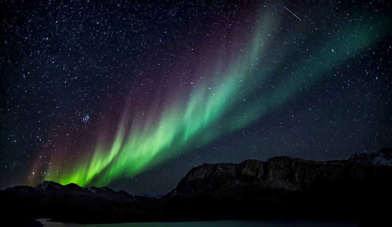 Imagen de archivo de una aurora boreal