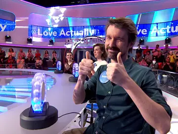 El momento ‘Love actually’ de Santi Alverú en Pasapalabra: “Muy fan” El momento ‘Love actually’ de Santi Alverú en Pasapalabra: “Muy fan”