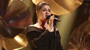 La Voz - Ant&iacute;a Pinal canta "Complicidad"