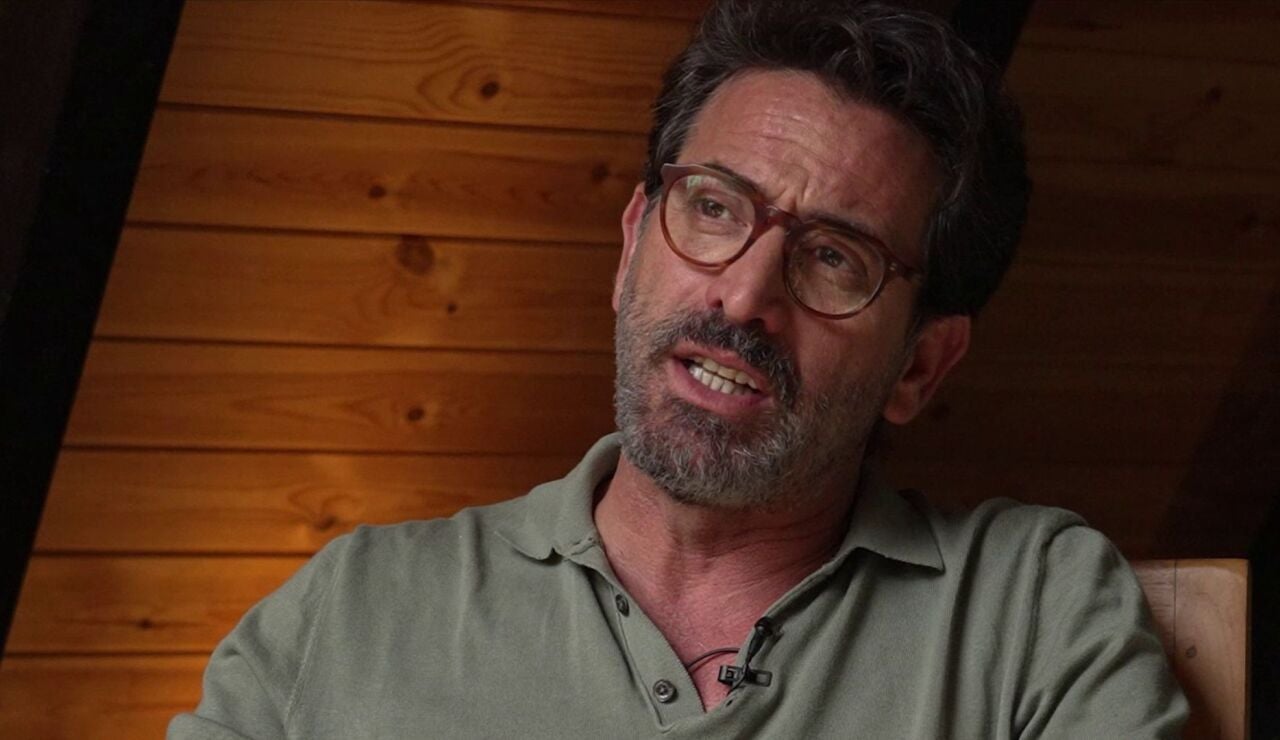 Antonio Garrido es Mario