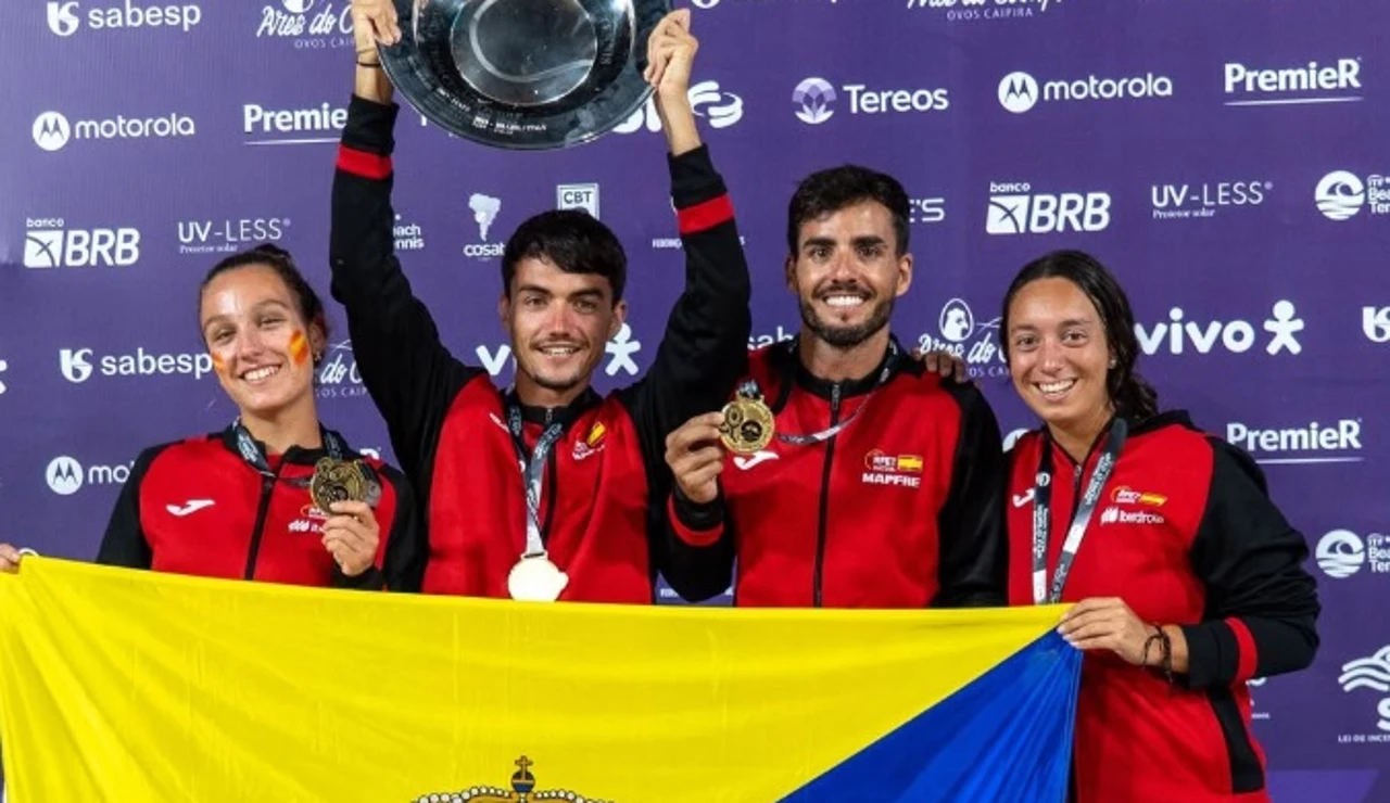 Los campeones del mundo de tenis playa