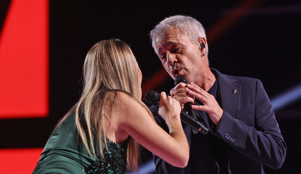 Sergio Dalma y Kimy convierten Gran Final de La Voz en una fiesta con &lsquo;Baila morena&rsquo;