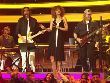 La banda de La ruleta de la suerte noche La banda de La ruleta de la suerte noche