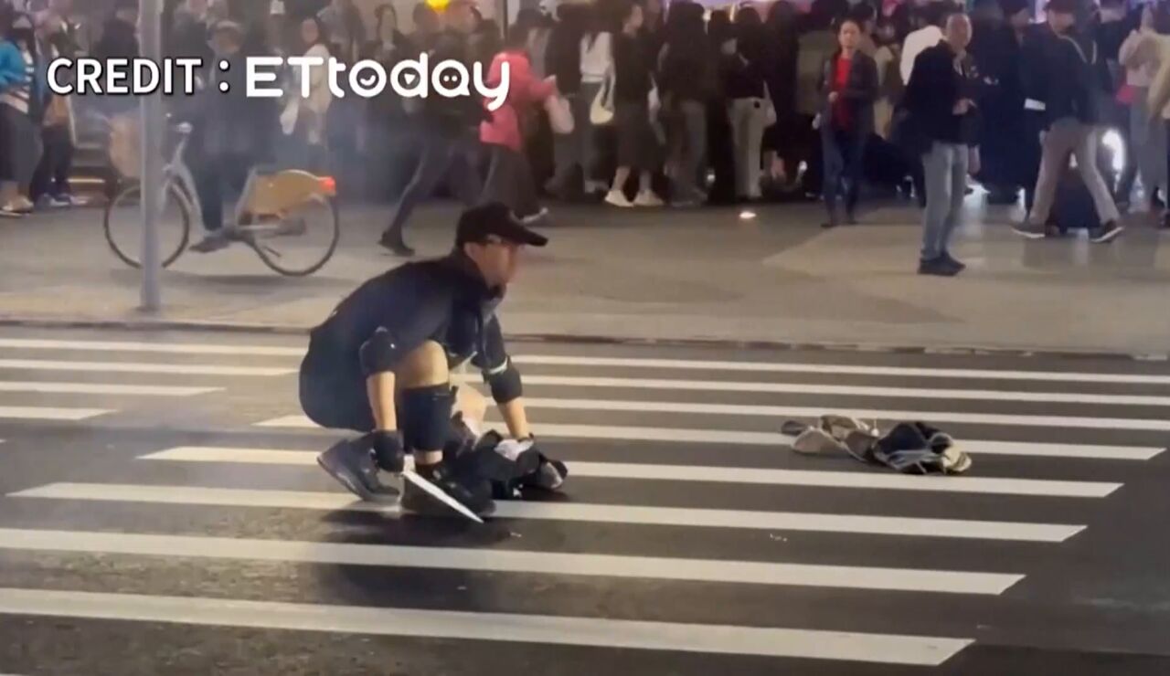 Cuatro muertos y once heridos tras un ataque con arma blanca y c&oacute;cteles Molotov en el centro de la capital de Taiw&aacute;n