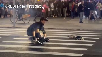 Cuatro muertos y once heridos tras un ataque con arma blanca y c&oacute;cteles Molotov en el centro de la capital de Taiw&aacute;n