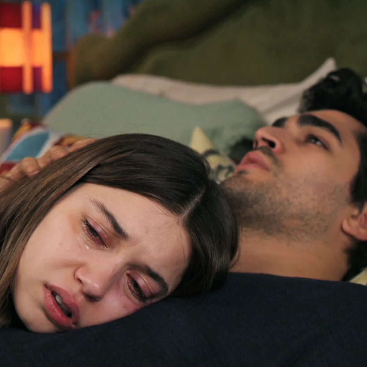 Seyran vuelve a la mansión con graves quemaduras y sin poder hablar del horror vivido