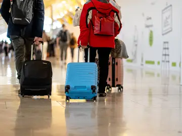 Los aeropuertos españoles operarán más de 100.000 vuelos en estas fechas navideñas, un 7,8% más Los aeropuertos españoles operarán más de 100.000 vuelos en estas fechas navideñas, un 7,8% más