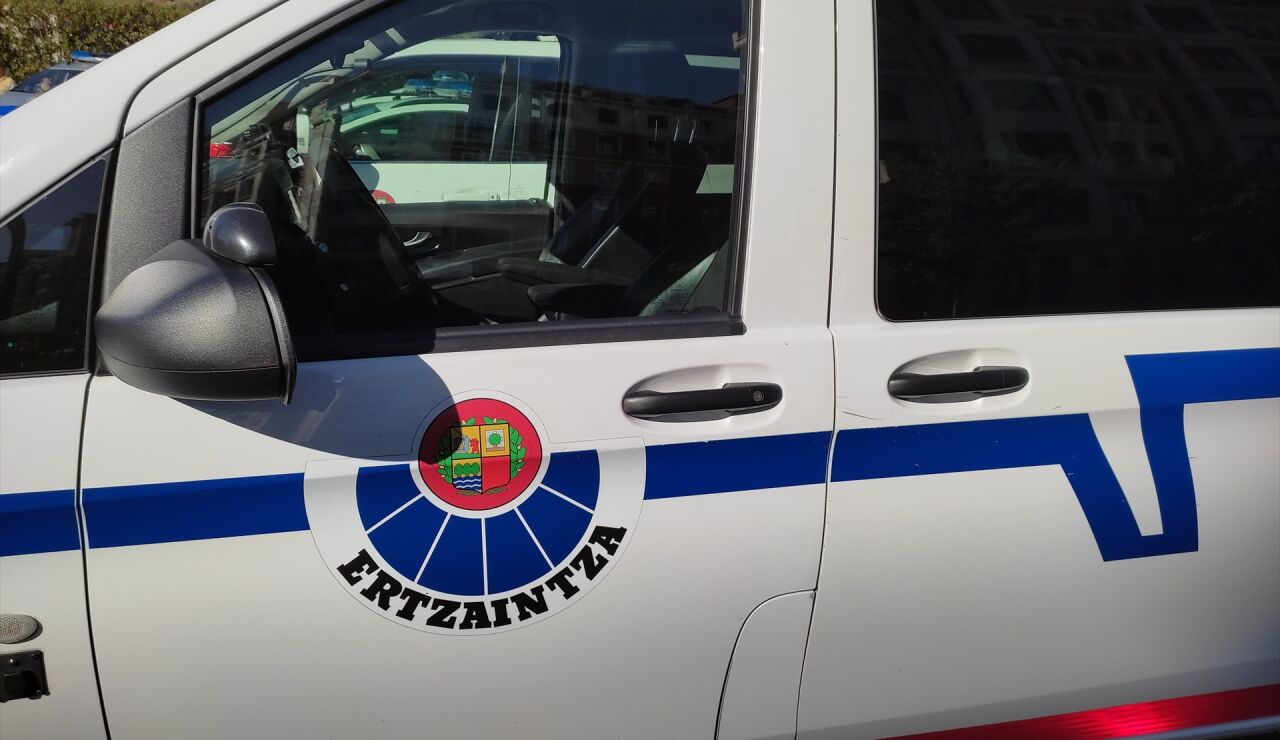 Imagen de archivo de un veh&iacute;culo de la Ertzaintza