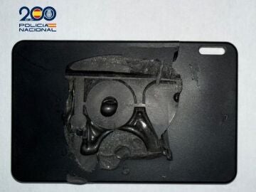 Dispositivo de localizaci&oacute;n de veh&iacute;culo