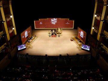 Escenario del Teatro Real donde ha tenido lugar el sorteo de la Loter&iacute;a de Navidad