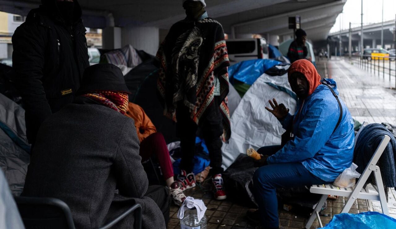 Desalojados del instituto B9 que despu&eacute;s ocuparon Can Bof&iacute; Vell (Badalona)