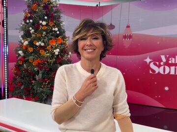 Sonsoles &Oacute;nega y sus colaboradores nos cuentan c&oacute;mo son sus Navidades: "No puede faltar una foto de mi abuela en cada mesa"