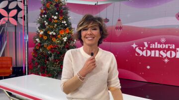 Sonsoles &Oacute;nega y sus colaboradores nos cuentan c&oacute;mo son sus Navidades: "No puede faltar una foto de mi abuela en cada mesa"