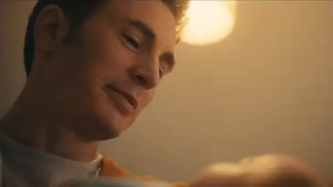 Chris Evans vuelve como Capitán América en Vengadores: Doomsday Chris Evans vuelve como Capitán América en Vengadores: Doomsday