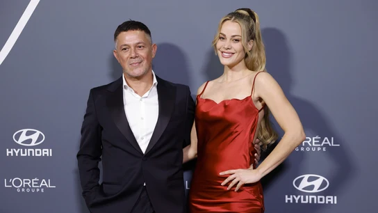 Alejandro Sanz y Candela Márquez en un evento Alejandro Sanz y Candela Márquez en un evento