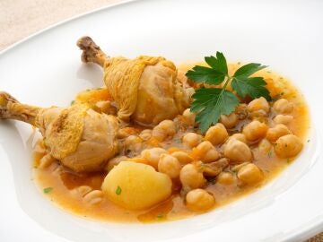 Garbanzos con pollo y calabaza, de Argui&ntilde;ano: "Para los que no sep&aacute;is qu&eacute; hacer hoy"