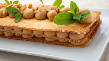 Milhojas de turr&oacute;n