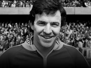 John Robertson, ex jugador del Nottingham Forest y leyenda del club John Robertson, ex jugador del Nottingham Forest y leyenda del club