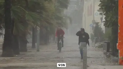 Última hora del temporal, en directo: 25 vías afectadas por la nieve Última hora del temporal, en directo: 25 vías afectadas por la nieve