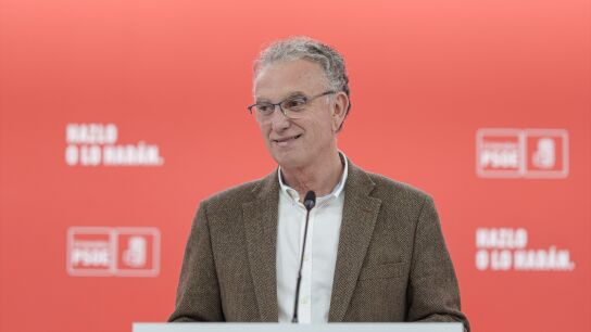 Jos&eacute; Luis Quintana en rueda de prensa