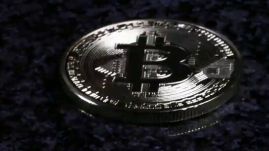 Nace la criptomoneda Bitcoin