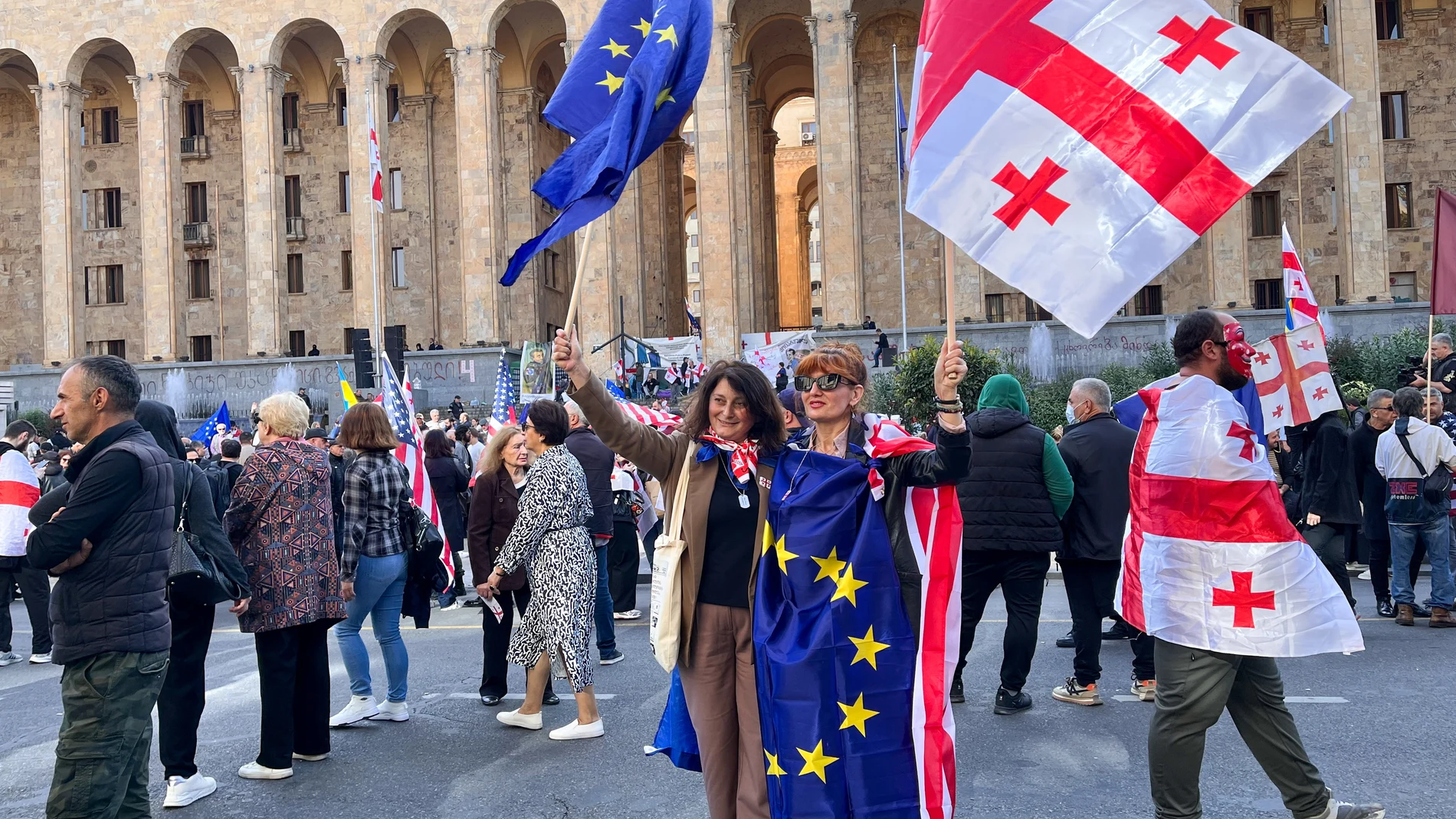 Imagen de archivo de las manifestaciones frente al palacio presidencial. Imagen de archivo de las manifestaciones frente al palacio presidencial.
