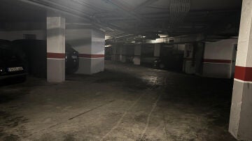 Imagen del garaje donde sucedieron los hechos 