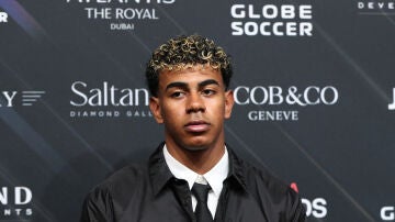 Lamine Yamal en la gala de los Premios Globe Soccer 2025