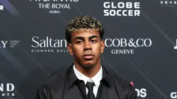 Lamine Yamal en la gala de los Premios Globe Soccer 2025 Lamine Yamal en la gala de los Premios Globe Soccer 2025