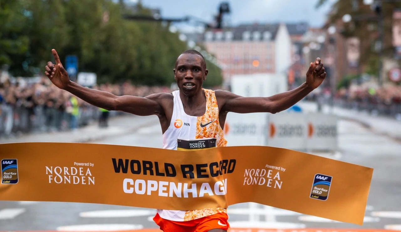 Atletismo.- Geoffrey Kamworor y Diane Van Es, favoritos en la Nationale-Nederlanden San Silvestre Vallecana 2025