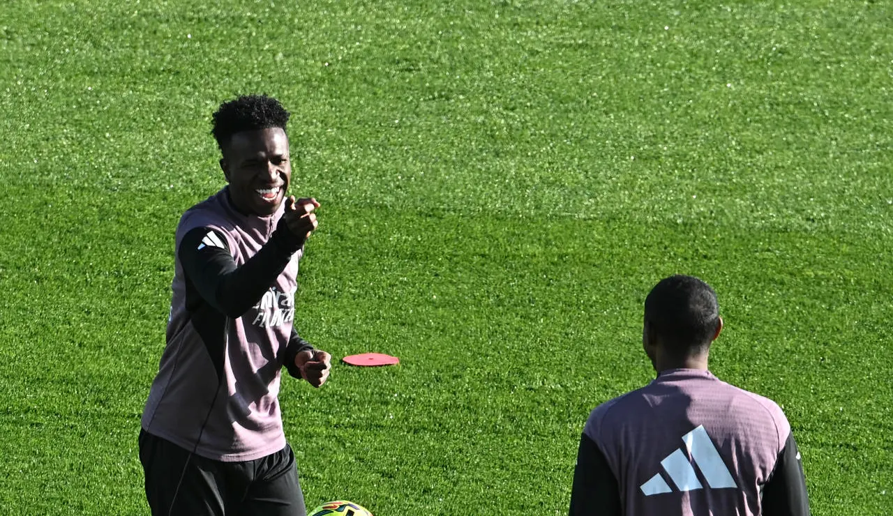 Vinícius, durante el entrenamiento en el Alfredo di Stéfano