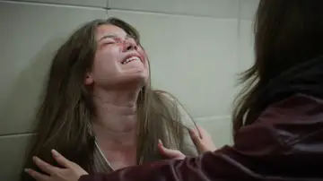 La desesperación de Parla llega al extremo: droga a Umay para ocultar la verdad La desesperación de Parla llega al extremo: droga a Umay para ocultar la verdad