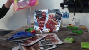 El jam&oacute;n de las precampanadas de la localidad de Jabugo, en Huelva