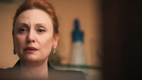 Ifakat anuncia su embarazo y Frikiye la hunde con la verdad más dura: “Ese bebé puede dejarte sola” Ifakat anuncia su embarazo y Frikiye la hunde con la verdad más dura: “Ese bebé puede dejarte sola”