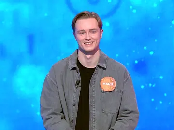 Manu pone “el Pedroche” con su último poema en 2025 para despedir a los invitados Manu pone “el Pedroche” con su último poema en 2025 para despedir a los invitados